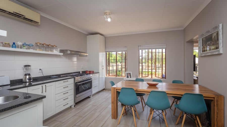 3 Bedroom Property for Sale in The Coves North West